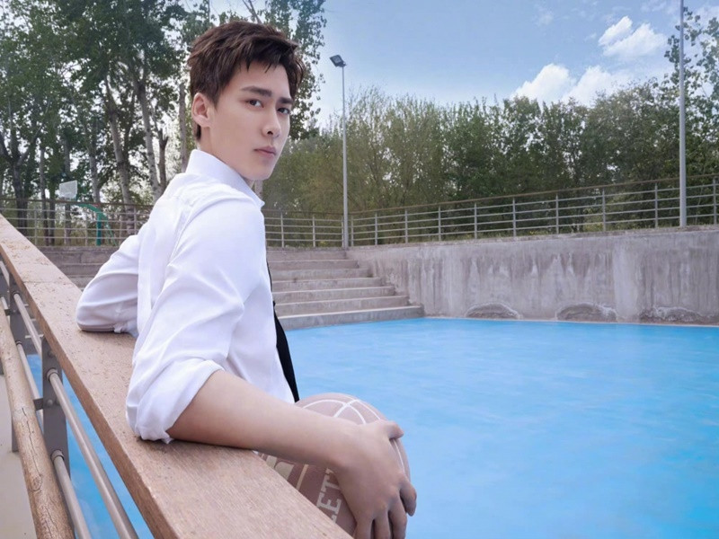 Nhiều người cho rằng Blase Loan Loan giới thiệu Lý Dịch Phong với Seungri và Lý Dịch Phong từng tham gia các buổi tiệc thác loạn của Seungri. Ảnh: Thế giới điện ảnh