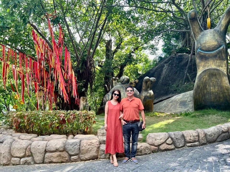 Trong cuộc phỏng vấn với Người đưa tin cách đây không lâu, Chí Trung cho biết, yêu vào ai cũng như tuổi 18, tuổi nào yêu cũng phải trẻ trung. Ảnh: FBNV