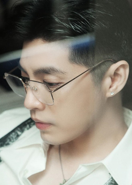 Gương mặt điển trai đã giúp Noo Phước Thịnh 3 lần lọt top đẹp nhất thế giới.