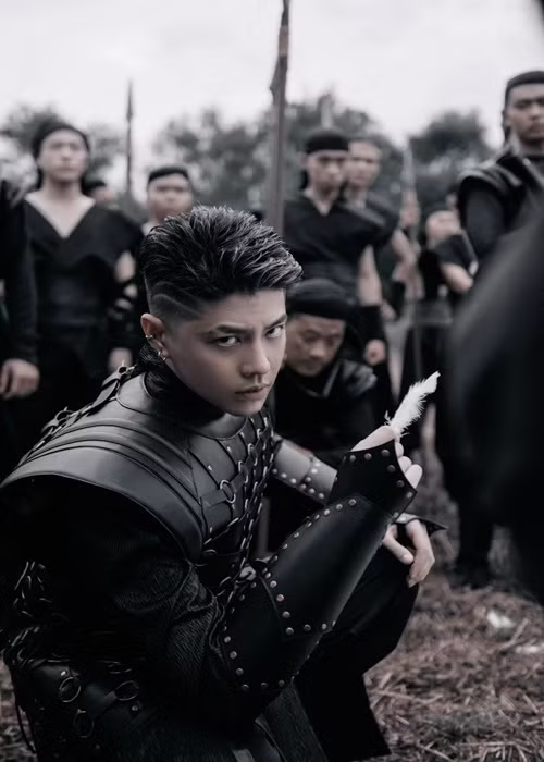 Vẻ ngoài điển trai của Noo Phước Thịnh khiến nhiều mỹ nhân Việt mê mẩn như Mai Phương Thúy, Tú Anh.