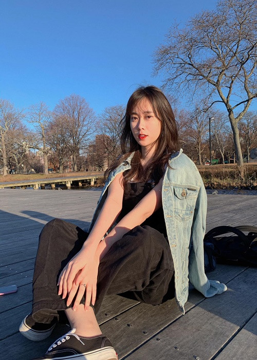 Miss Peace Vietnam 2022 là cuộc thi nhan sắc đầu tiên Ban Mai tham gia. Ảnh: FBNV