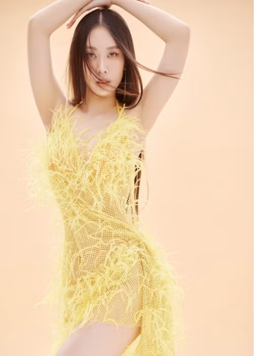 Tân hoa hậu cao 1m75, có số đo 3 vòng 84-62-92. Cùng hình thể chuẩn, Ban Mai sở hữu gương mặt xinh đẹp. Ảnh: Dân Việt