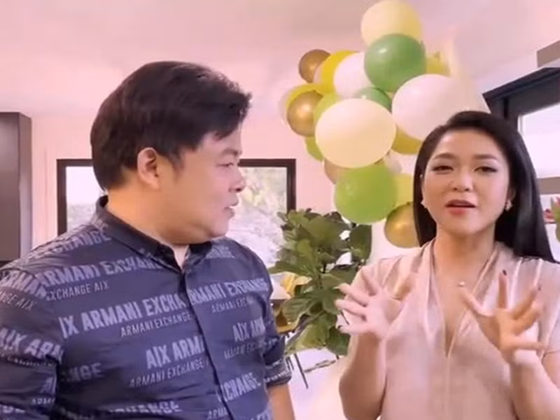 Nhờ kiếm tiến giỏi, Quang Lê sống giàu sang. Anh hiện tại ở căn biệt thự hơn 1 triệu USD tại Mỹ. Biệt thự này hoàn thiện vào năm 2021. Ảnh: Chụp màn hình