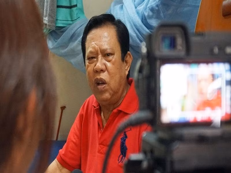 Ông chia sẻ trên Vietnamnet, ông đau bệnh nhưng tinh thần vẫn sung. Ảnh: Một thế giới