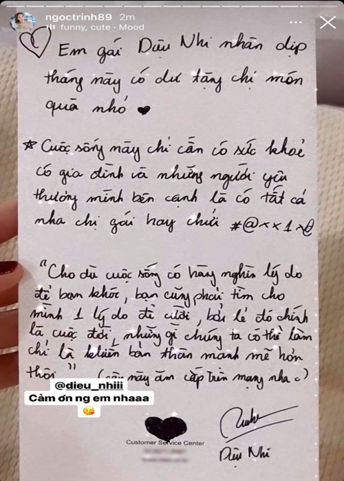 Ngọc Trinh từng khoe được Diệu Nhi tặng quà, viết thư tay. Ảnh: Yan