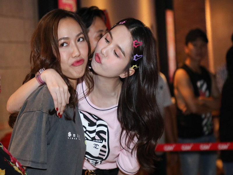 Diệu Nhi từng phủ nhận nghi vấn hay xin đồ của Ngọc Trinh. Ảnh: VOV