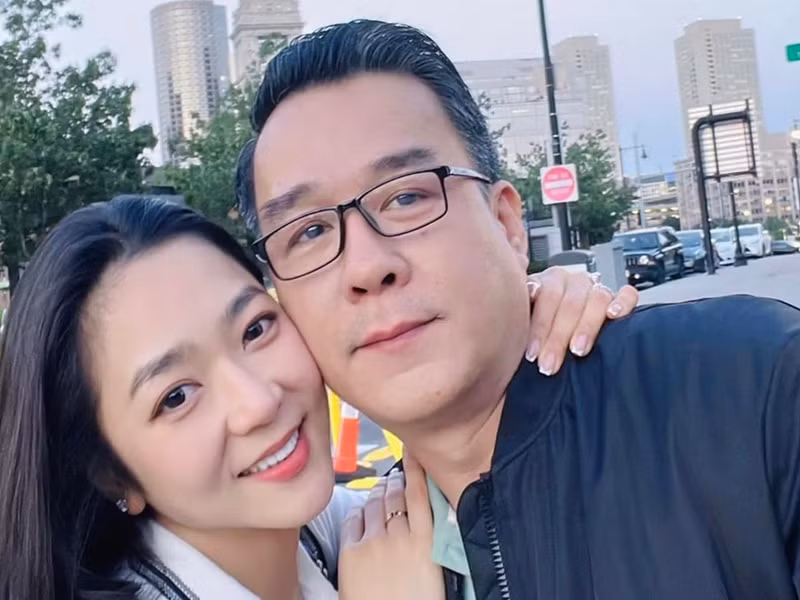 Hà Thanh Xuân và Thắng Ngô tổ chức hôn lễ vào đầu tháng 5/2022. Sau đám cưới, việc "Vua cá Koi" từng qua một lần đò trở thành đề tài bàn tán của dư luận.