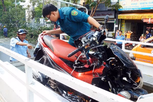 Nhung cai chet dau long tu tren troi roi xuong o VN-Hinh-3