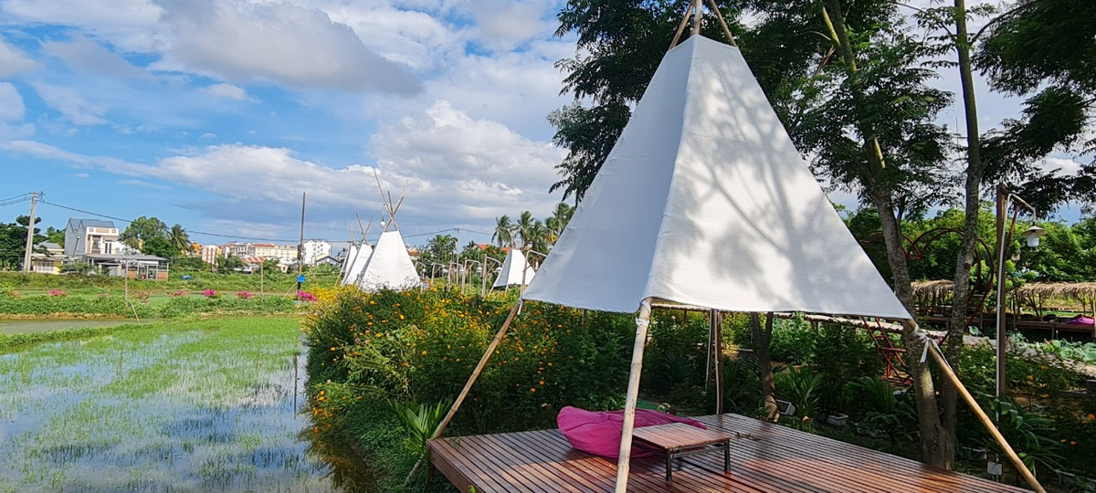 Đây là địa điểm nghỉ ngơi, thư giãn độc lạ được nhiều bạn trẻ yêu thích.