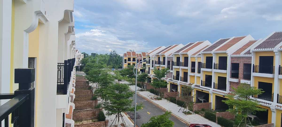 Sở hữu nhiều lợi thế về vị trí địa lý cũng như cảnh quan, Nam Hội An City từng được ca ngợi là nơi giao thoa giữa tinh hoa nét đẹp truyền thống và những chuẩn mực tiện ích hiện đại.