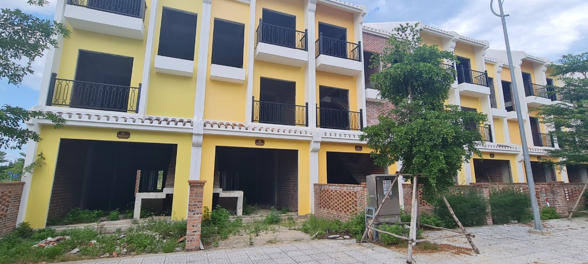 Thế nhưng, thực tế là một bức tranh hoàn toàn khác.