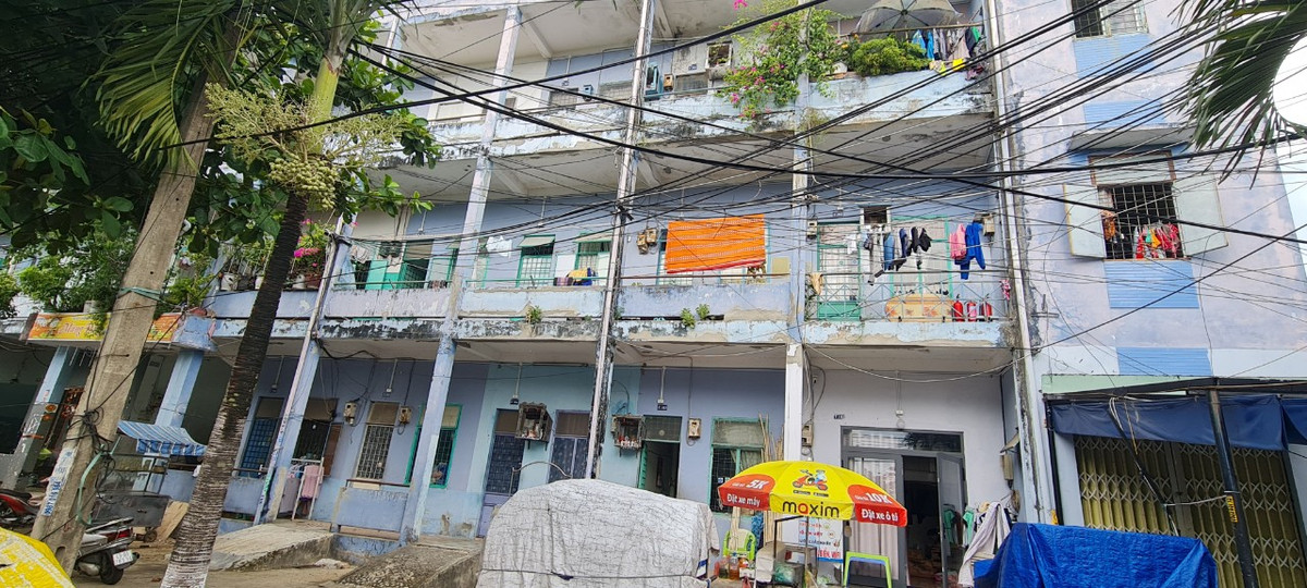 Năm 2017, UBND TP Đà Nẵng thông báo cho phép sử dụng khu chung cư Hòa Minh đến hết năm 2021, sau đó sẽ kiểm định chất lượng công trình và đề xuất xử lý. Tuy nhiên đến nay, người dân vẫn tiếp tục sinh sống và chưa rõ khi nào được bố trí nơi ở mới.