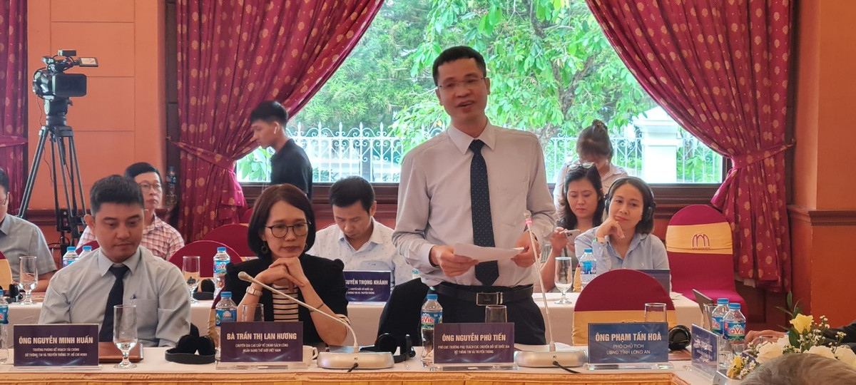 Bao Tri thuc va Cuoc song duoc chon la co quan truyen thong cho CLB Du lieu mo-Hinh-3