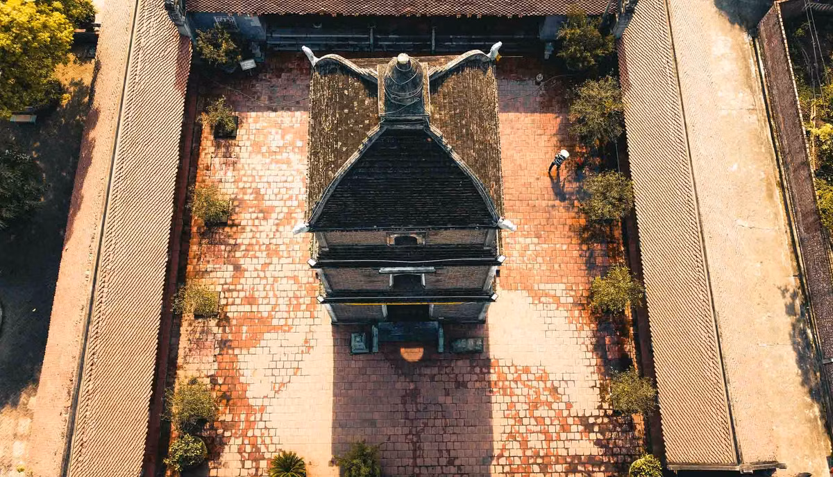 Chùa Dâu được coi là trung tâm Phật giáo đầu tiên của Việt Nam và nơi khởi nguồn tín ngưỡng thờ Tứ pháp – 4 vị nữ thần hình thành từ sự kết hợp giữa Phật giáo Ấn Độ và tín ngưỡng dân gian của người Việt. Ảnh: Vương Lộc