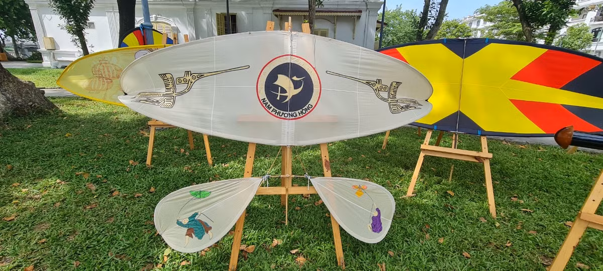 Một tác phẩm diều độc đáo của các nghệ nhân Nam Định.