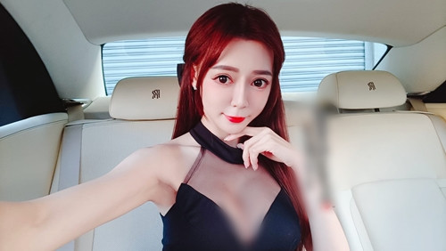 Cô nàng cho rằng một trong những đội tuyển được yêu thích nhất tại World Cup những năm qua chắc chắn là Argentina và cô cũng là một thành viên cuồng nhiệt của đội tuyển này.