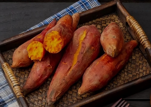 An khoai lang moi ngay co the ha hay tang duong huyet?