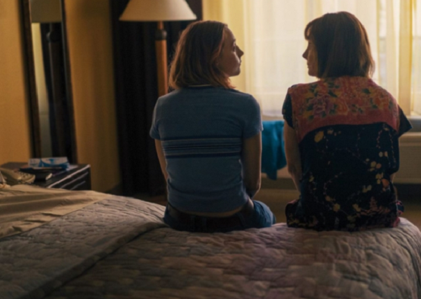 Con gai ra mat ban trai, me gat: 