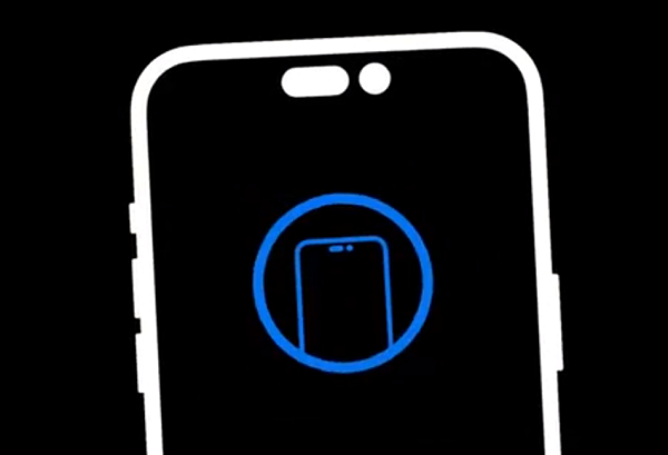 Cụ thể, mặt trước của sản phẩm không còn thiết kế "tai thỏ", thay vào đó là thiết kế dạng lỗ đục "nốt ruồi" và "viên thuốc", được xếp theo hình chữ "i" nằm ngang.