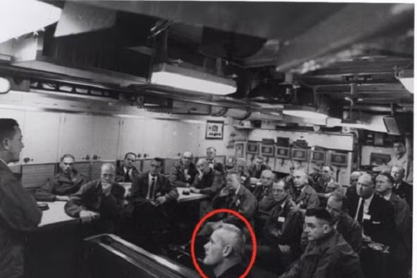 Tiết lộ sốc: "Người ngoài hành tinh từng làm cho chính phủ Mỹ?" Tiet lo soc: