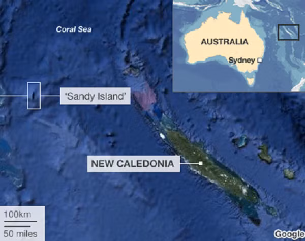 Hiện nó vẫn được ghi chép và lưu giữ trong cuốn "Hải trình khám phá Nam Thái Bình Dương" do chính Cook viết và xuất bản năm 1776. Hơn nữa, diện tích của Sandy cũng khá lớn - khoảng 24km dài và 5km rộng - khó mà có thể nhìn nhầm thứ gì đó ra một hòn đảo được.