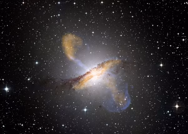 Khi được "khởi động lại", đĩa bồi tụ sẽ hoạt động hiệu quả hơn giúp lỗ đen quái vật càng mạnh mẽ. Cú lật ngược này chắc chắn ảnh hưởng lớn, làm vùng vũ trụ xung quanh lỗ đen chao đảo nghiêng ngả, nhất là các vật thể cùng thiên hà.