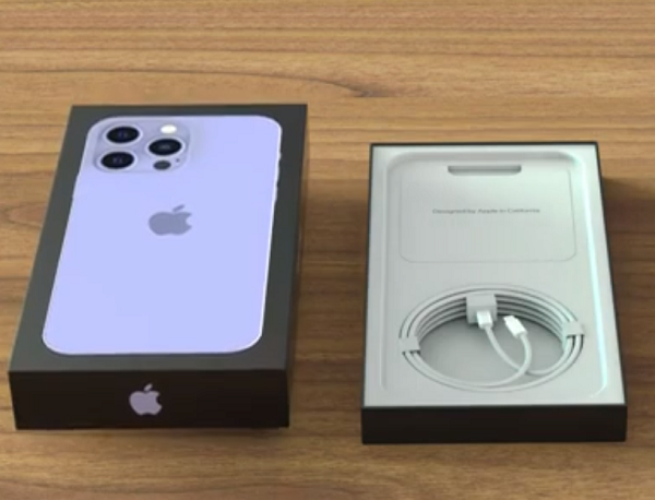 Theo chuyên gia Mark Gurman của Bloomberg, thế hệ iPhone 14 mới được trang bị tính năng kết nối vệ tinh, hỗ trợ thiết bị có thể gọi điện, nhắn tin trong trường hợp khẩn cấp mà không cần sóng di động.