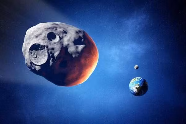 Điều này có nghĩa là nó và hành tinh đi theo cùng một đường xung quanh Mặt Trời. Trái đất và một vài hành tinh khác có các hành tinh nhỏ như thế này.