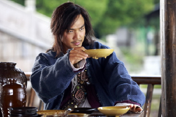 Mâu thuẫn giữa Truật Xích và Sát Hợp Đài khiến quân đội Mông Cổ trì hoãn việc công phá Urgench và làm Thành Cát Tư Hãn rất tức giận. Truật Xích bị Thành Cát Tư Hãn tước quyền chỉ huy chiến dịch và giao lại cho Oa Khoát Đài – người con trai thứ 3.