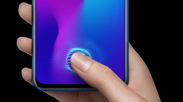 Một công nghệ nữa mình hi vọng sẽ có mặt trên iPhone 14 năm nay là máy quét vân tay. Máy quét khuôn mặt Face ID hoạt động rất tốt nhưng với việc đeo khẩu trang ở nơi công cộng đã trở nên phổ biến hơn, tính năng mở khóa bằng khuôn mặt sẽ gây tới nhiều phiền phức (nếu không kết nối với Apple Watch).