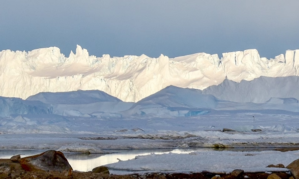 Theo tác giả của nghiên cứu, hồ nước này có khả năng ghi lại toàn bộ lịch sử của dải băng Đông Nam Cực, sự khởi đầu của nó hơn 34 triệu năm trước, cũng như sự phát triển và tiến hóa của nó qua các chu kỳ băng hà.