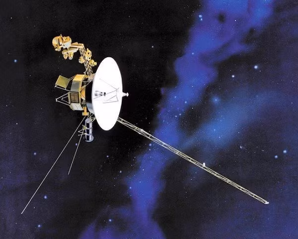  Tàu vũ trụ Voyager 1 của NASA từ lâu đã vượt qua rìa của hệ mặt trời xuyên qua nhật quyển (heliosphere) - biên giới của hệ mặt trời với không gian giữa các vì sao - để đi vào môi trường liên sao.