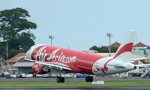 Nong: AirAsia thua nhan “bay chui“ vu QZ8501 gap nan