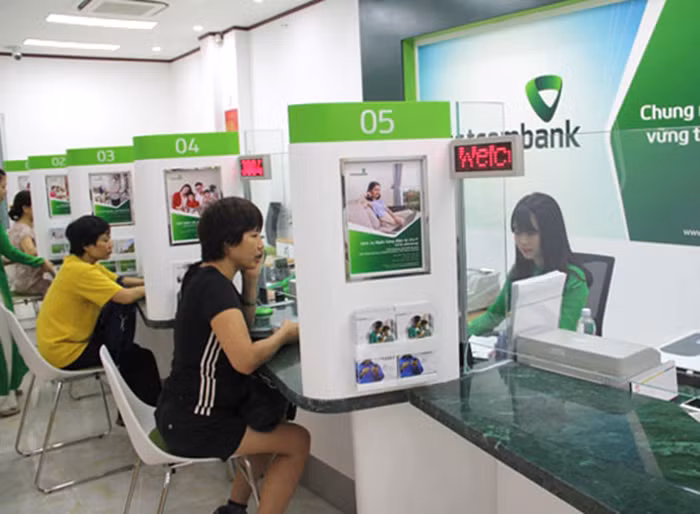 Chu the Vietcombank mat tien oan: Phan mem bao mat van lac hau?