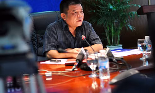 Bac tin ong Tran Bac Ha bi bat, co phieu BIDV ngung lao doc