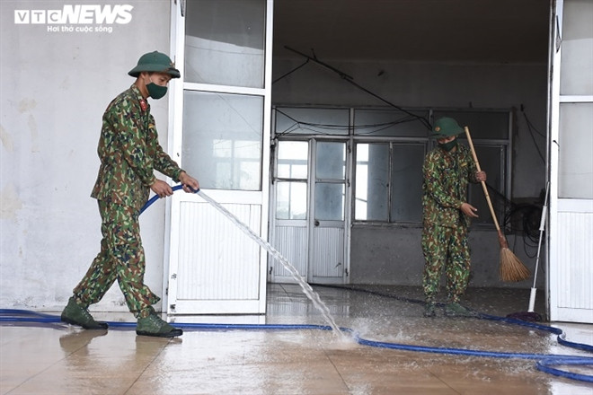 Sau khi khảo sát 5 địa điểm bao gồm 2 điểm tại khu vực trung tâm TP Hải Dương và 3 điểm tại khu vực TP Chí Linh, lãnh đạo tỉnh Hải Dương và Tạp đoàn Sun Group đã chọn ĐH Sao Đỏ 2 với diện tích khoảng 22ha làm điểm xây dựng bệnh viện dã chiến số 3. 