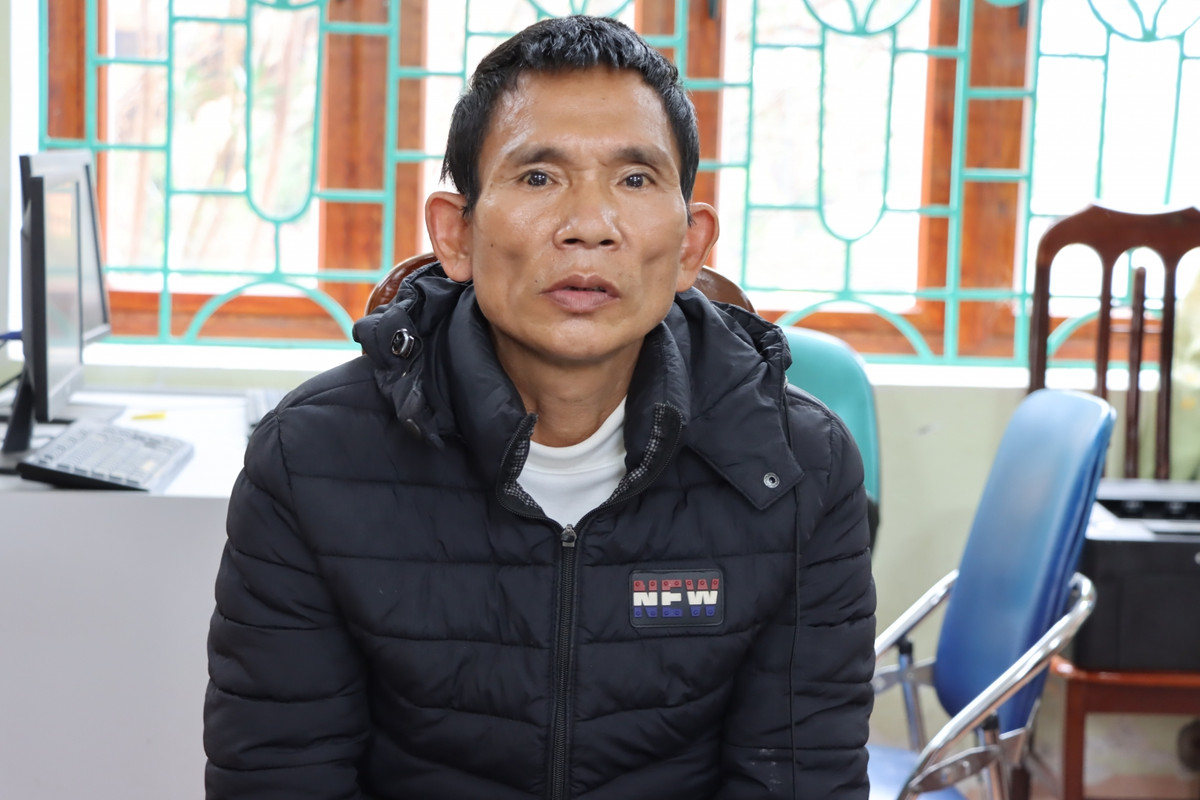  Sa lưới sau 29 năm trốn nã vì tội hiếp dâm: Sau khi bị tuyên 36 tháng tù giam về tội hiếp dâm, Đỗ Văn Nhẫn (SN 1966, quê quán xã Liên Bạc, huyện Ứng Hòa, TP. Hà Nội) đã lẩn trốn suốt 29 năm. Hôm nay, Công an tỉnh Lai Châu cho biết, vừa phối hợp Công an huyện Nậm Nhùn và Đội hướng dẫn và điều tra án về TTXH Công an TP. Hà Nội đã bắt giữ được Nhẫn tại địa bàn huyện Nậm Nhùn.