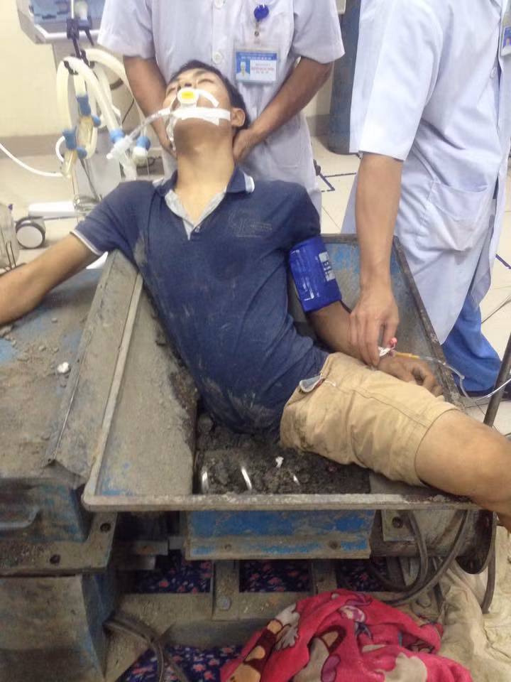 Tai nan lao dong nghiem trong, mot thanh nien bi nghien nat chan