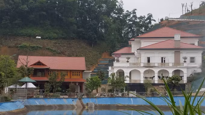 Biet phu gia dinh GD So TN-MT Yen Bai: Vi sao 6 quyet dinh ky mot ngay?