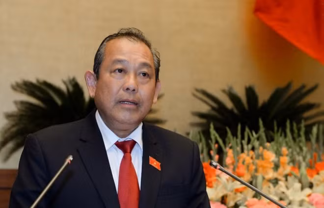 Pho Thu tuong Truong Hoa Binh noi ve "tu duy nhiem ky rat tinh vi"