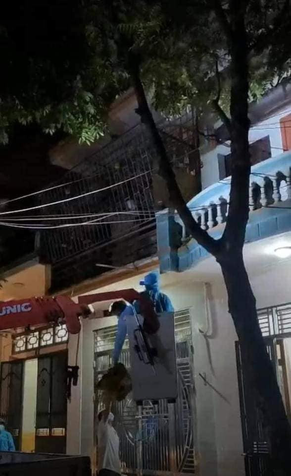 Video: Dung can cau cuong che F1 tron cach ly, co thu trong nha