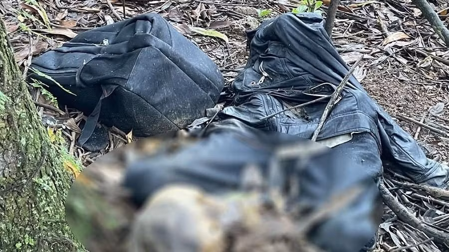  Phát hiện xác người trong rừng tràm: Ngày 26/5,Công an TP Bảo Lộc, tỉnh Lâm Đồng cho biết, người dân khi đi rừng phát hiện một thi thể trong rừng tràm ở thôn 14 (xã Đam B’ri). Qua đó xác định, thi thể có khả năng là đàn ông, chưa xác định được độ tuổi. Tại hiện trường, thi thể đã phân hủy chỉ còn bộ xương nằm ngay cạnh gốc tràm, bên cạnh có một ba lô màu đen. 