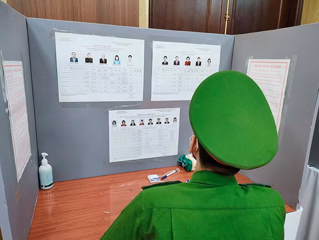 Đây là sự kiện chính trị quan trọng của đất nước nhằm lựa chọn, bầu ra những đại biểu tiêu biểu, xứng đáng, đại diện cho ý chí, nguyện vọng và quyền làm chủ của nhân dân trong Quốc hội và HĐND các cấp nhiệm kỳ mới.