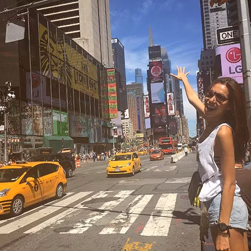 Sieu mau Minh Tu duoc moi dien o New York Fashion Week