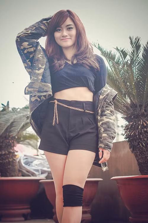 Phương Anh cho biết cô đã có gần 4 năm gắn bó với vũ đạo. Phương Anh luôn biết cách bằng thời gian học văn hóa và học vũ đạo.