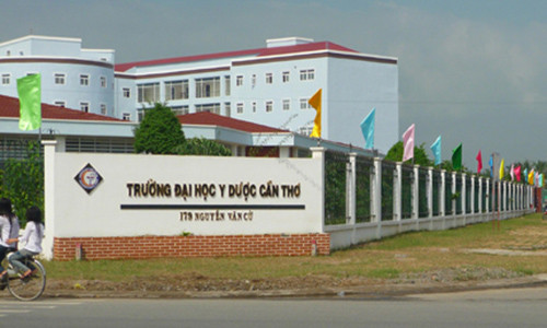 Gủi giáy báo nhạp học cho thí sinh dat 26,5 diem