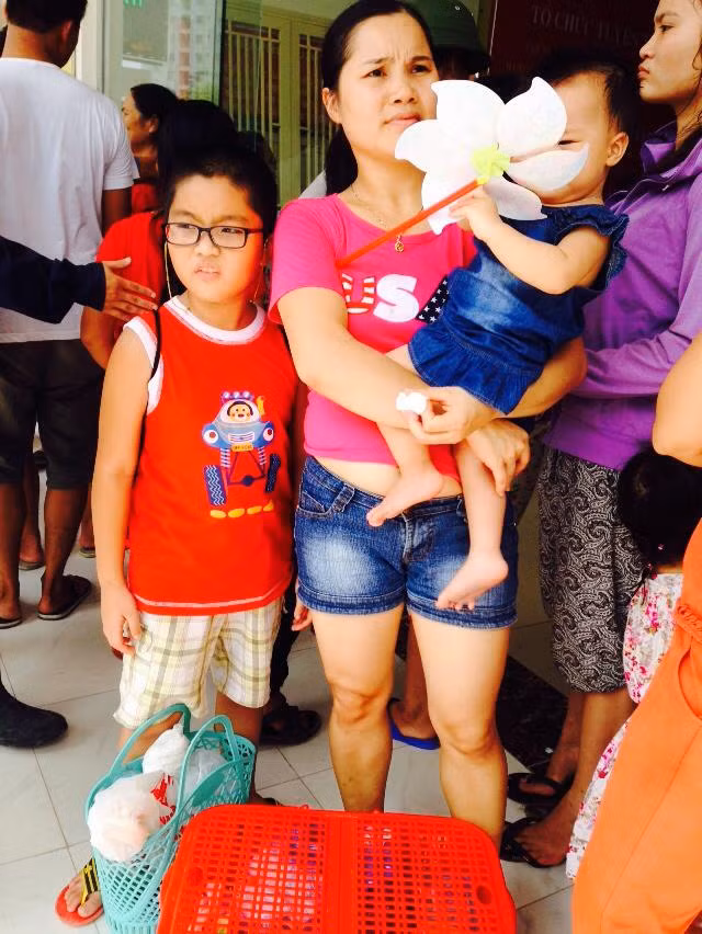 Bao chay nham, hang tram nguoi thao chay khoi chung cu-Hinh-4