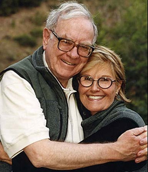 Lo chuyen tinh dep nhu mo cua ty phu Warren Buffett