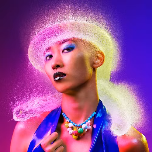 Kiểu tóc quấn vòng quanh đầu của nữ