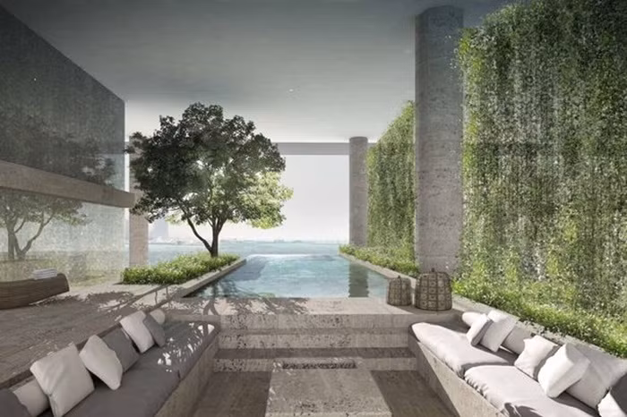 Trong khu vực của căn penthouse có rạp chiếu phim, bể bơi, salon làm tóc, phòng spa.